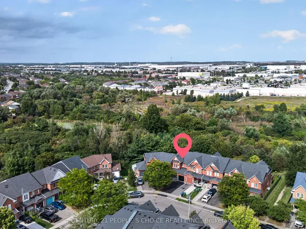 44 Monaco Ct, Brampton, ON L7A 1X4