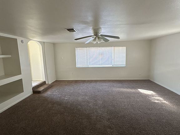 4th image of 2245 W Harvard Ave