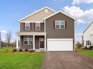 257 Ashcroft Ln, Oswego, IL 60543