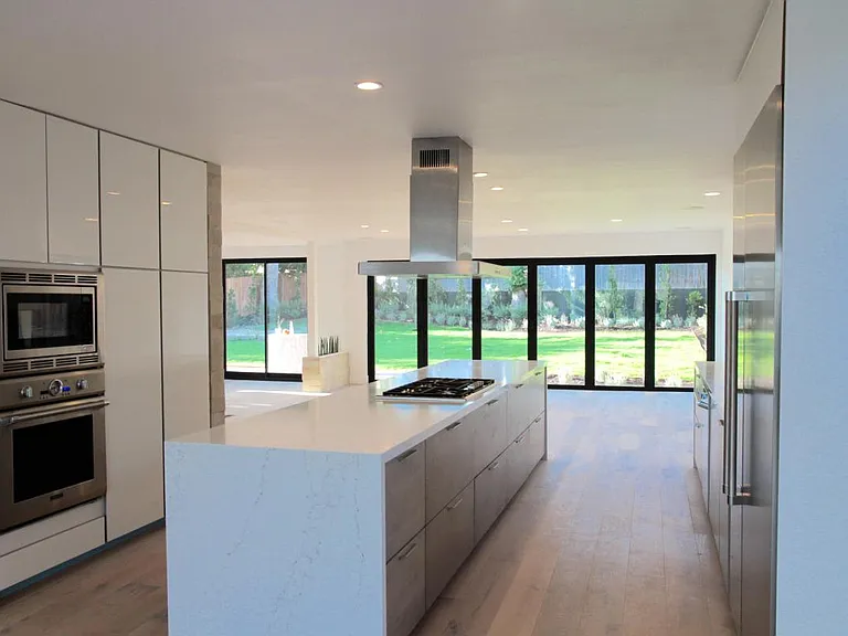 5924 Hill Rd — Photo 6