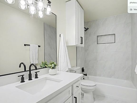 2nd image of 2420 54th St #A