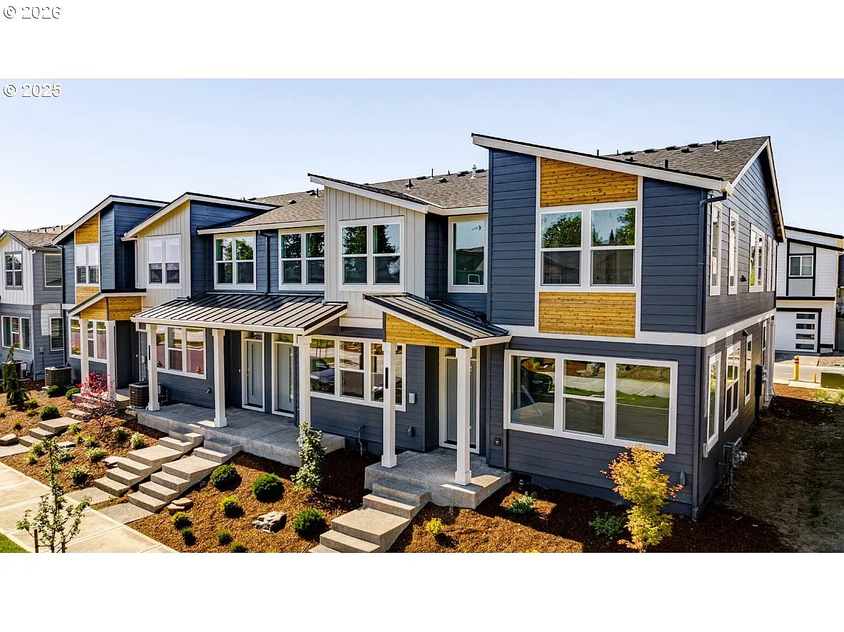 6402 SE Nasha St photo 1