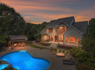 304 Eden Park Dr, Rocky Face, GA 30740