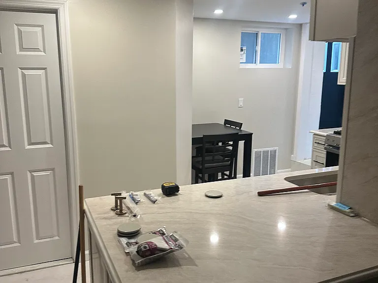 25 Steele Ave #BASEMENT — Photo 5