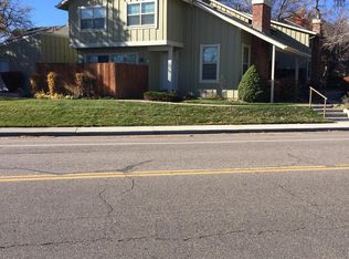 6910 S Knolls Way, Centennial, CO 80122