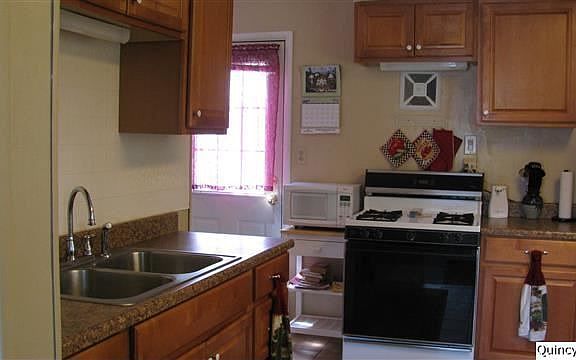 Home for Sale in Quincy, IL $82,900