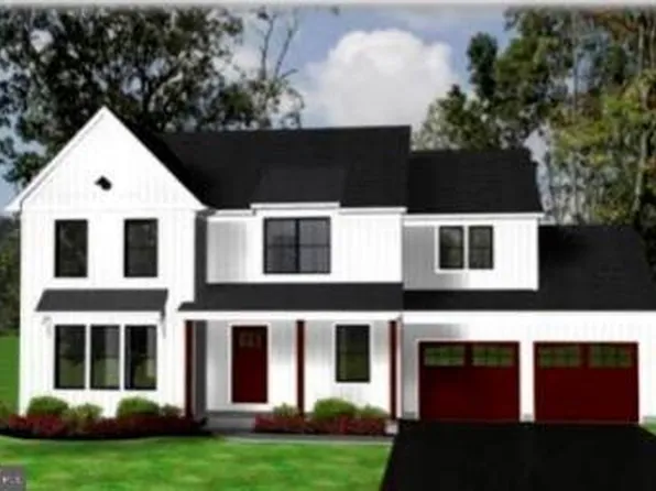 9 Penny Ln, Windsor, PA 17366