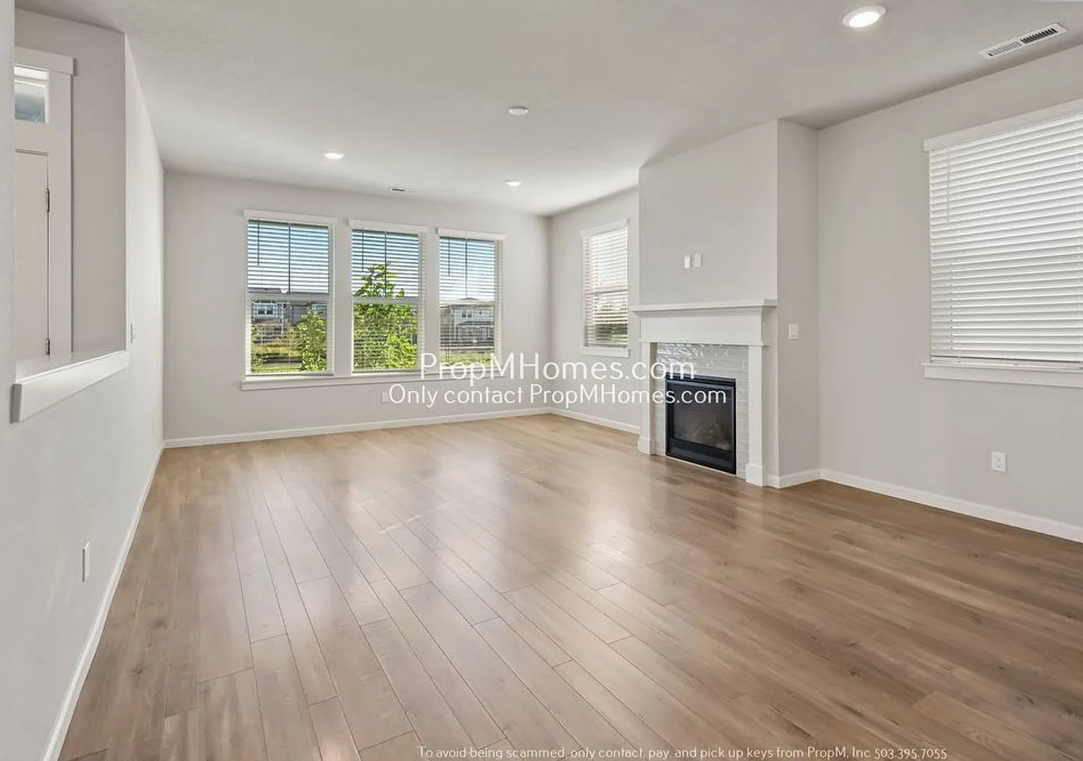 Lovely Three-Bedroom Retreat in Reed's Crossing! — Photo 4