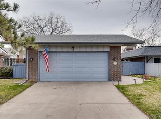 172 S Vance Ct, Lakewood, CO 80226