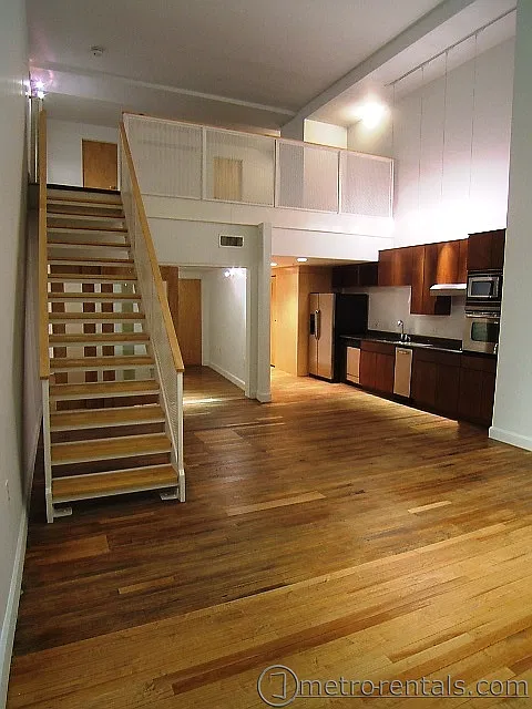 2 bed, 1323 sqft, $1,600 — Photo 3