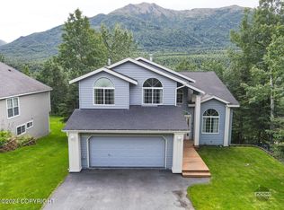 19804 Driftwood Bay Dr, Eagle River, AK 99577