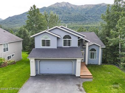 19804 Driftwood Bay Dr, Eagle River, AK, 99577