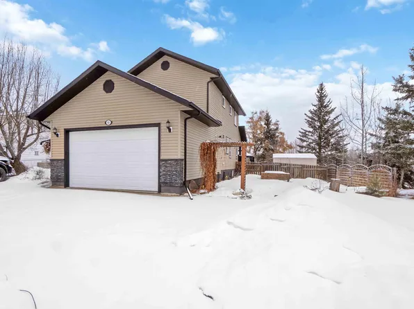 501 Lakeside Dr, Spring Lake, AB T7Z 2V5