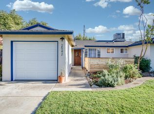 2542 E Ashcroft Ave, Fresno, CA 93726