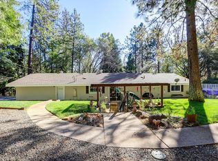 25240 Pineview Dr, Colfax, CA 95713