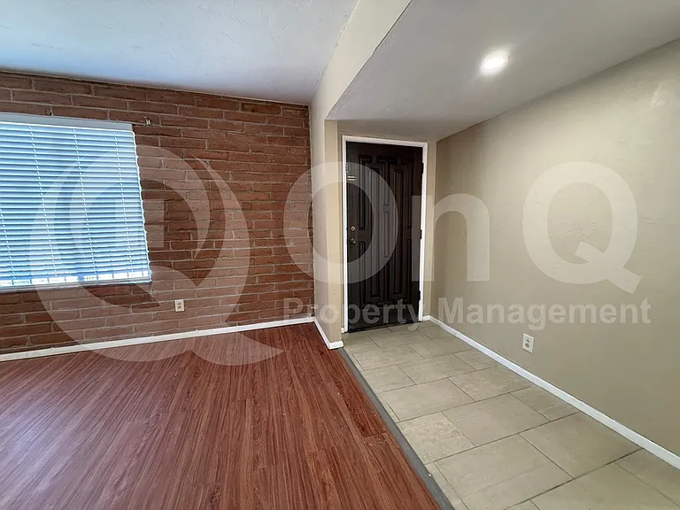 2140 W Window Rock Dr — Photo 8