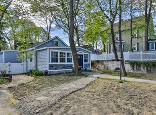 23 Crystal St, Wakefield, MA 01880