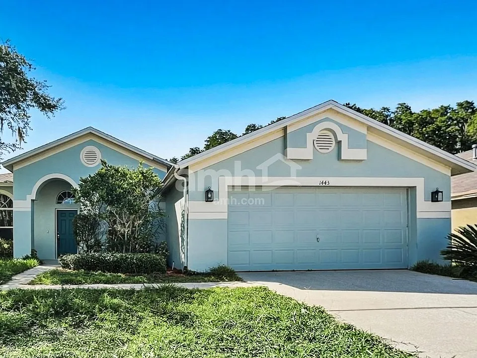 1443 Baythorn Dr