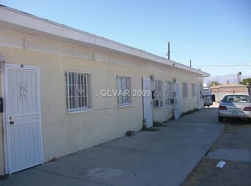 2nd image of 1101 G St