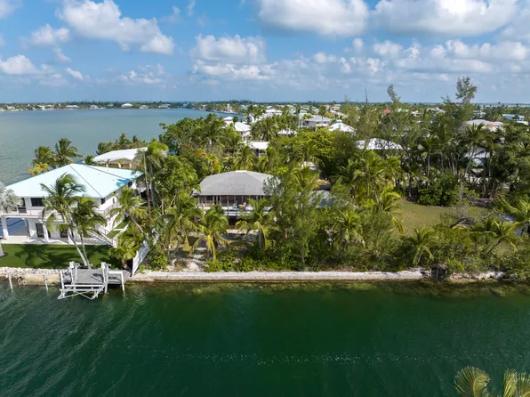 17036 Wahoo Ln, Sugarloaf Key, FL 33042