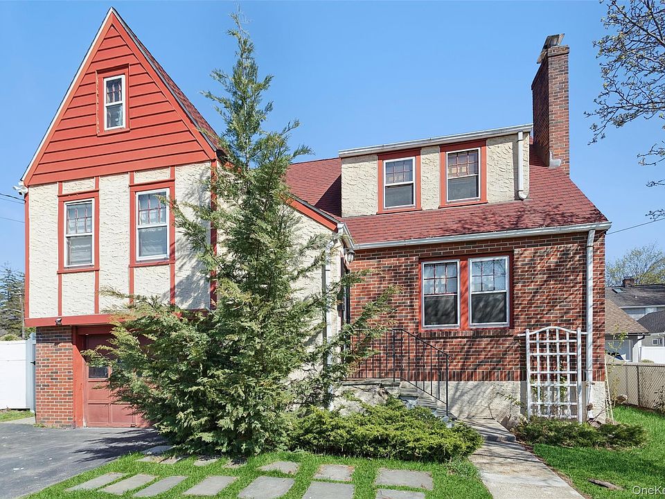 1st image of 229 N Regent Street