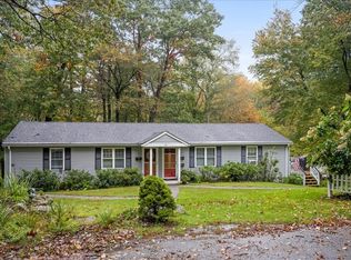 72 Tinker Hill Rd, Auburn, MA 01501