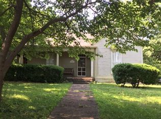 524 W Maple St, Nicholasville, KY 40356