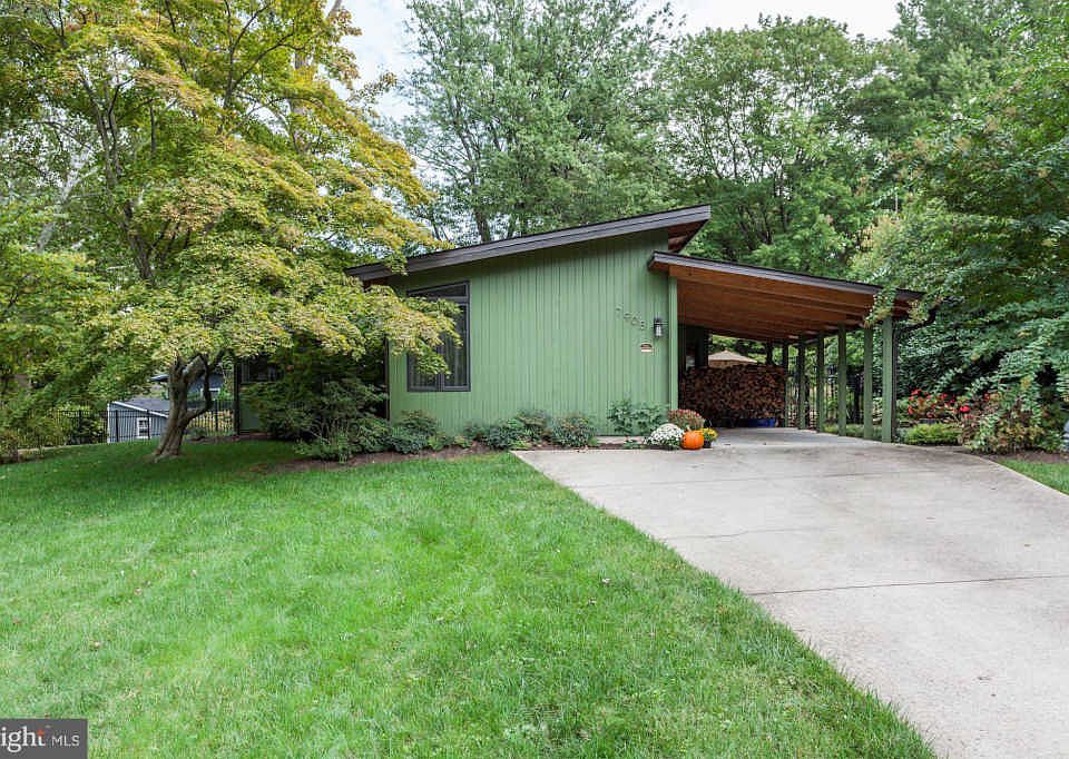 1st image of 7905 Holmes Run Dr