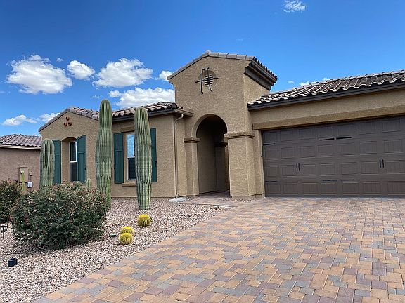2nd image of 969 W. Golden Barrel Ct.