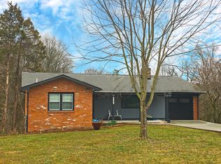 9707 Signal Ct, Manassas, VA 20111