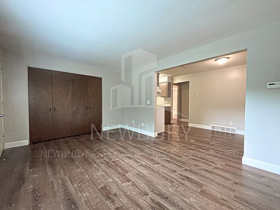 4th image of 106 Saint Andrews Dr #108-B
