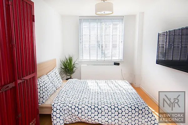 Rented by New York Residence | media 45