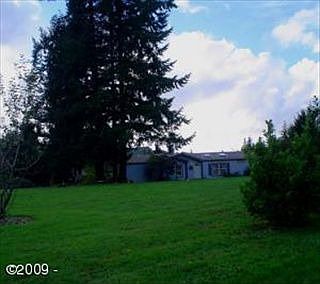 1st image of 440 N Deer Dr