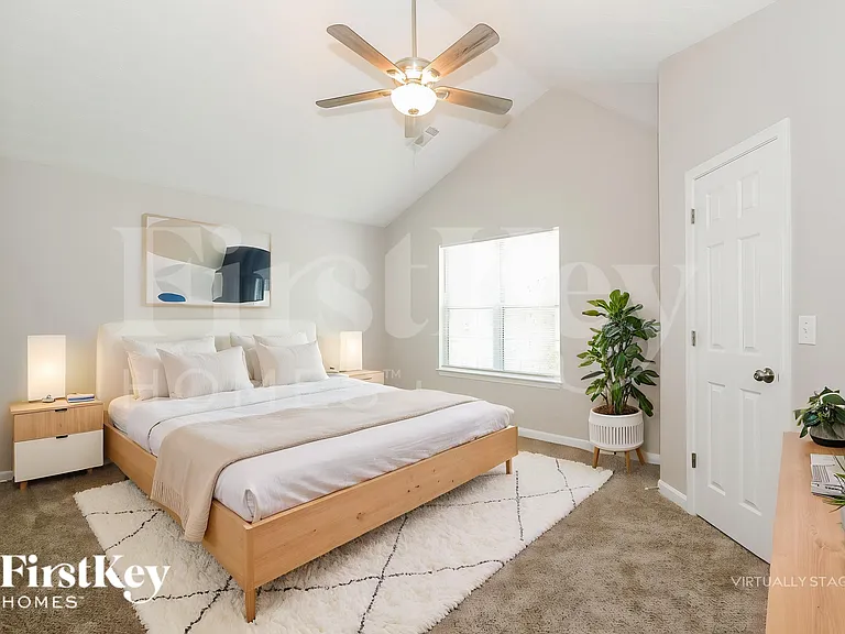 7008 Setters Way — Photo 10