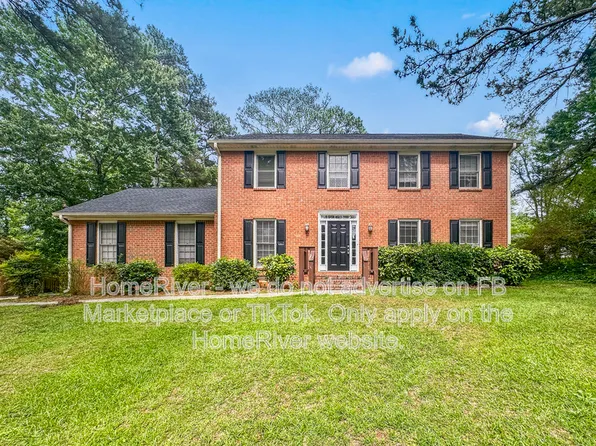 561 Chatham Trl, Jonesboro, GA 30238