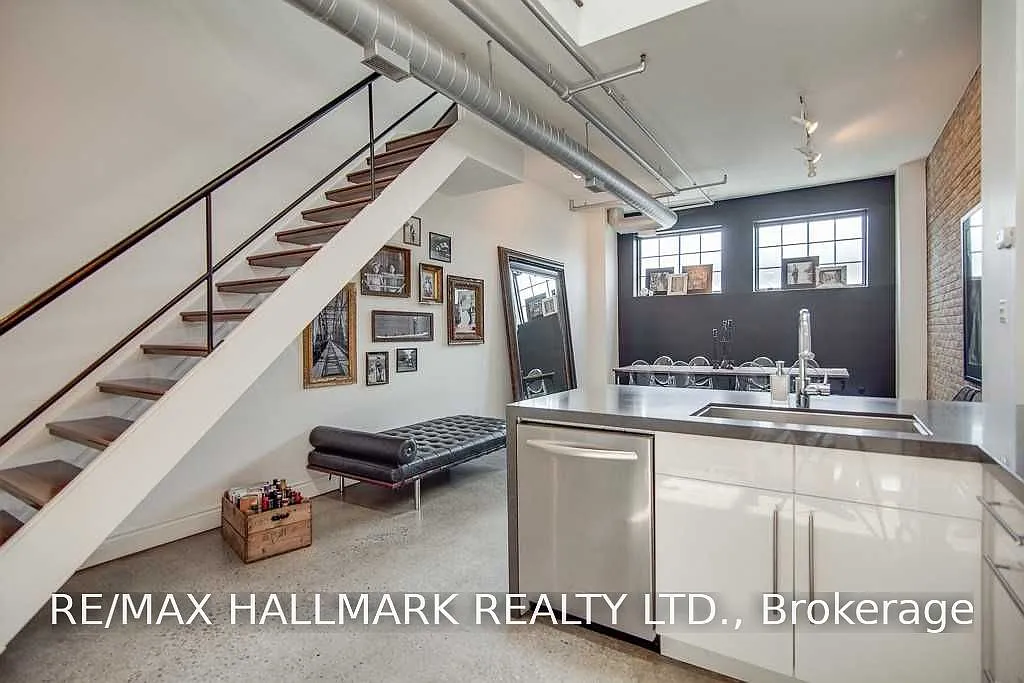 3 bed, $5,500 — Photo 1