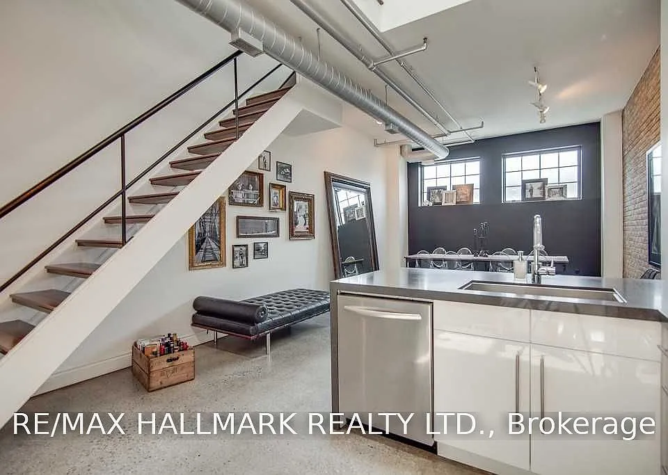6 Bartlett Ave #7