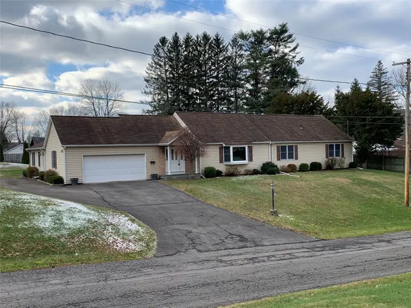 6 Hanni Ave, Sidney, NY 13838