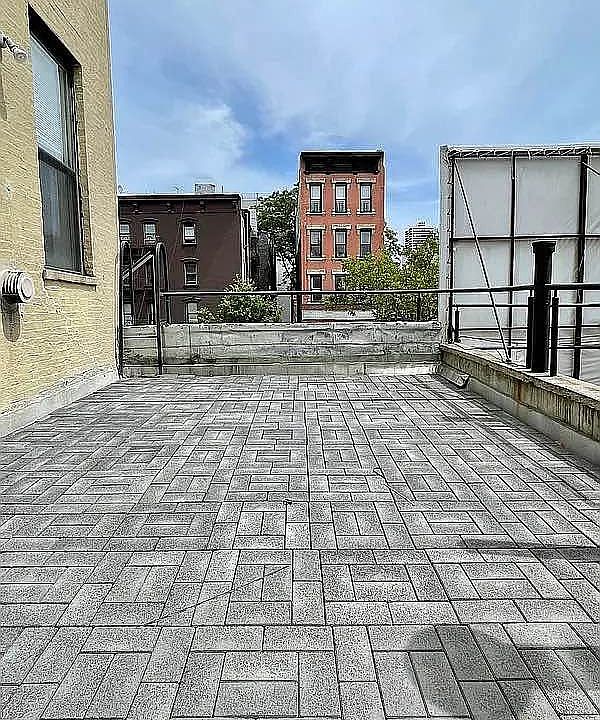 1st image of 200 E 116th St APT 3N