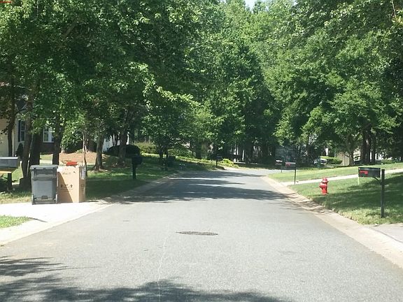 4th image of 7331 Maitland Ln