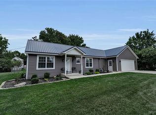 4691 Quarry Ln, Clarence, NY 14031