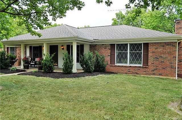 1st image of 504 Meadow Green Pl