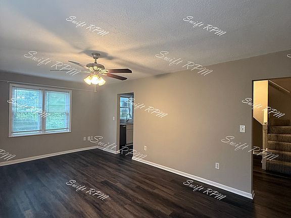 4th image of 221 E Warren St