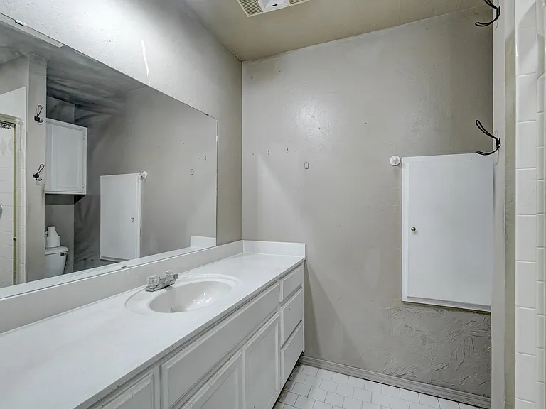 2733 Tealwood Dr — Photo 11