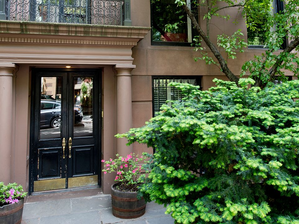1st image of 22 Pierrepont St APT 1