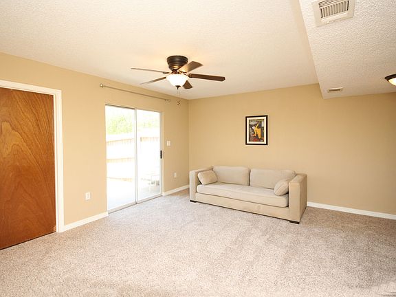 4th image of 1809 Whispering Oaks Ln