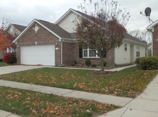 1112 Lincoln Park East Dr, Greenwood, IN 46142