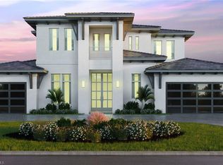 2843 Crayton Rd, Naples, FL 34103