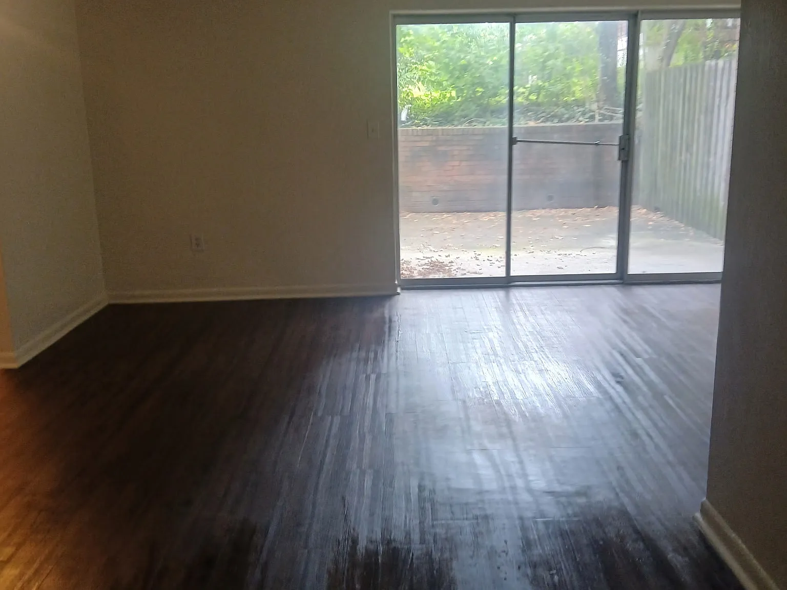 4805 Glenway Ave — Photo 1