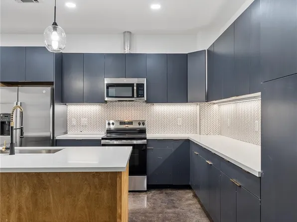 3401 Louisiana, Houston, TX